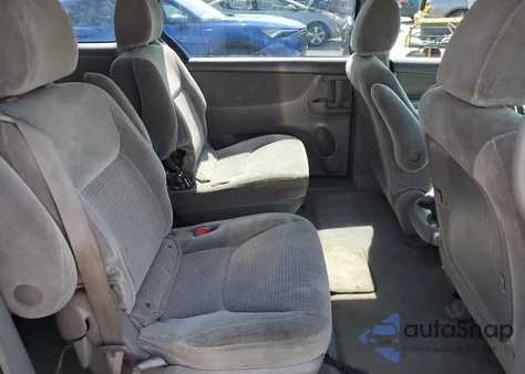 2010 Toyota Sienna Ce from USA, damaged, VIN 5TDKK4CC0AS341459